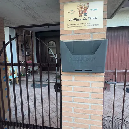 Casa Al Mare Dai Nonni Séjour chez l'habitant Porto San Giorgio